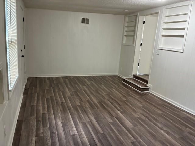 1512 W College Street, Independence, MO 64050