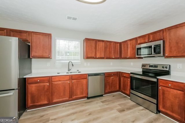 1405 Saint Teresa Court, Locust Grove, GA 30248