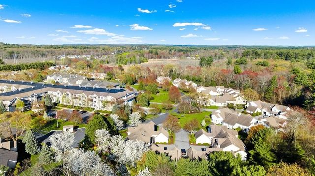 91 Emerald Ct 91, Tewksbury, MA 01876