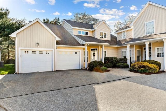 91 Emerald Ct 91, Tewksbury, MA 01876
