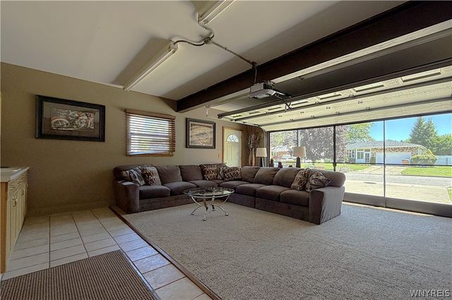 2 Autumn Lane, Cheektowaga, NY 14043