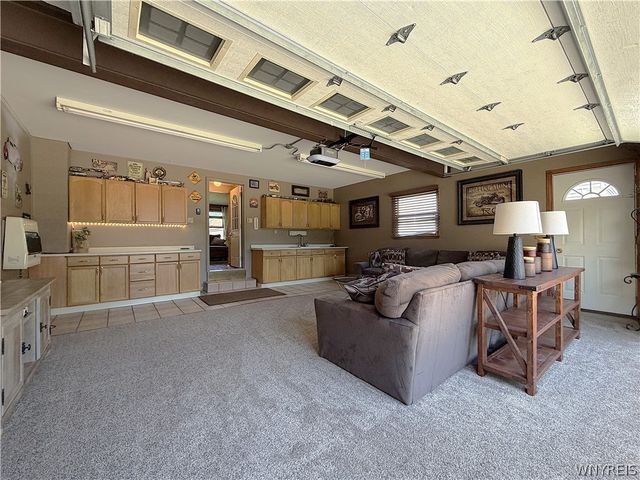 2 Autumn Lane, Cheektowaga, NY 14043