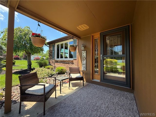 2 Autumn Lane, Cheektowaga, NY 14043
