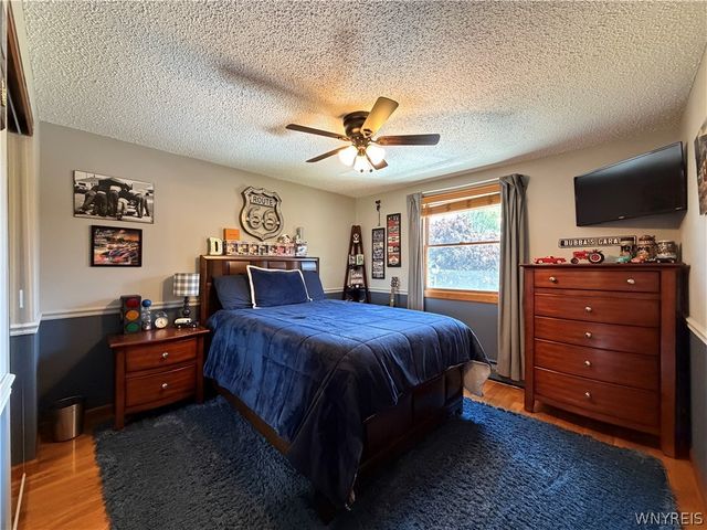 2 Autumn Lane, Cheektowaga, NY 14043