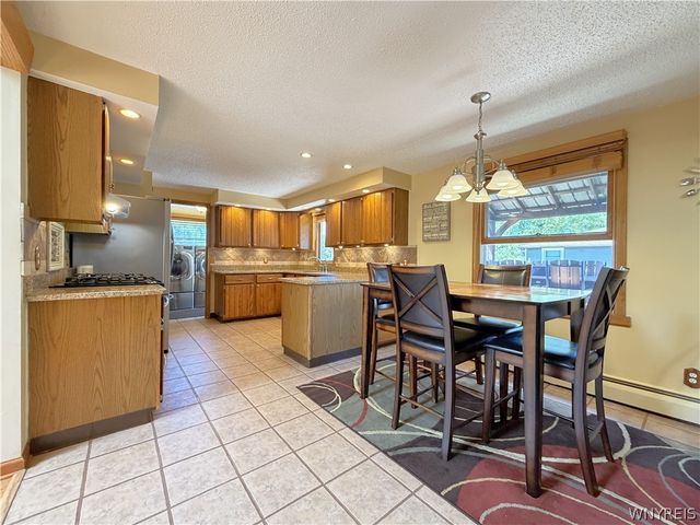 2 Autumn Lane, Cheektowaga, NY 14043