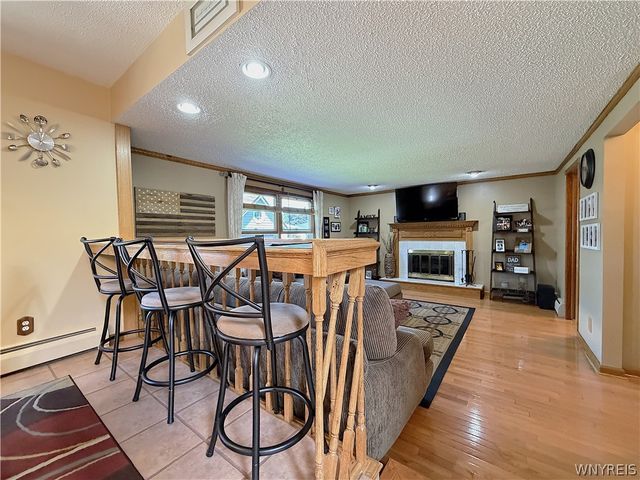 2 Autumn Lane, Cheektowaga, NY 14043