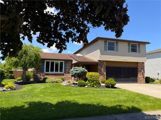 2 Autumn Lane, Cheektowaga, NY 14043
