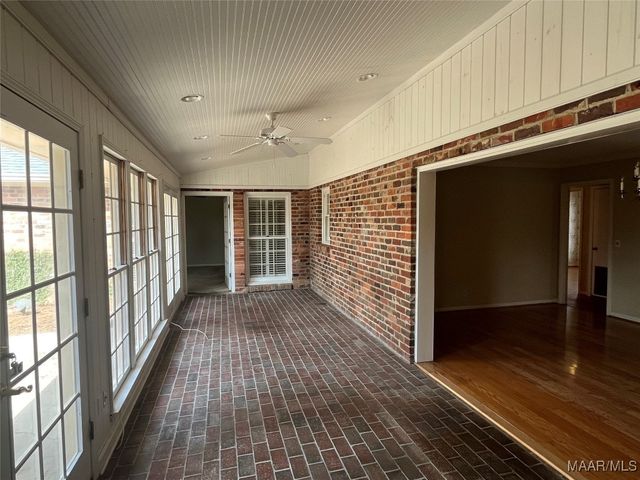 212 Pine Needle Drive, Selma, AL 36701