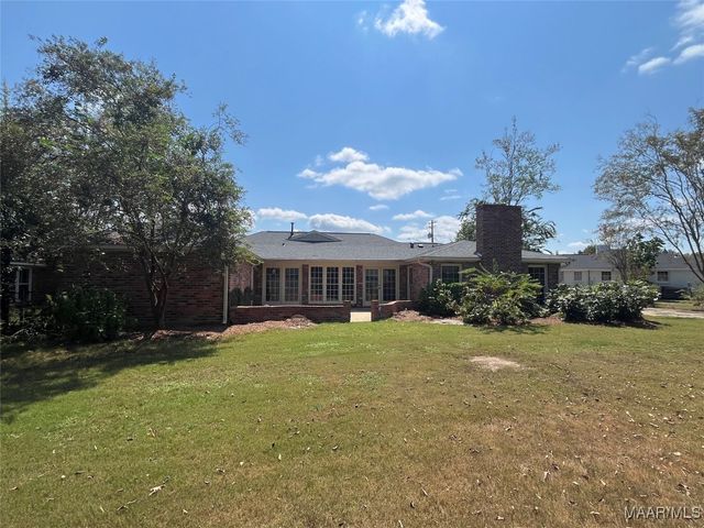 212 Pine Needle Drive, Selma, AL 36701