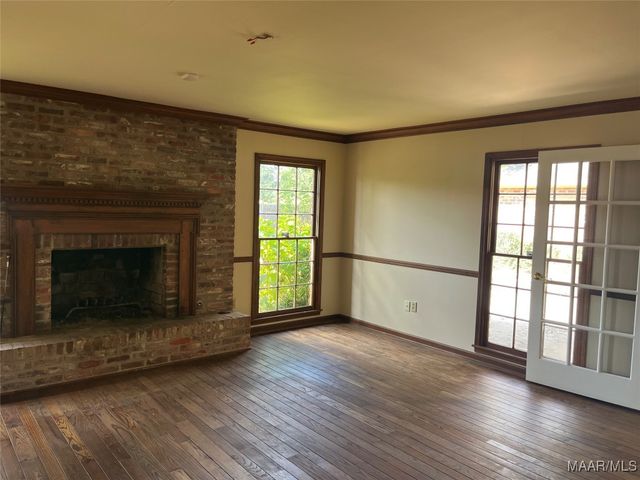 212 Pine Needle Drive, Selma, AL 36701