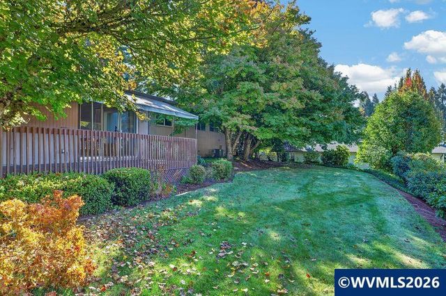 1223 Karen Wy NW, Salem, OR 97304