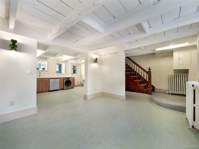 79 Ann Street, Newburgh, NY 12550