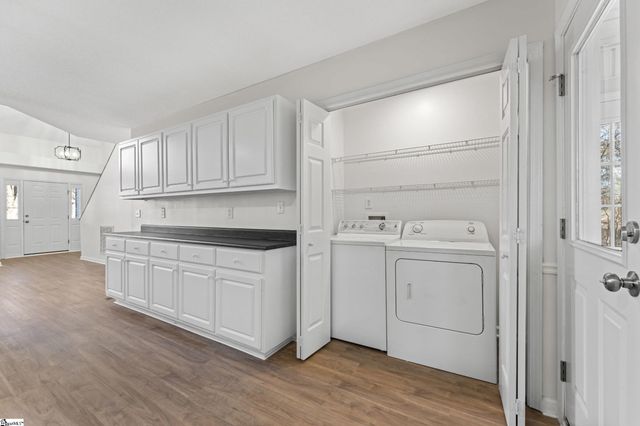 28 Lantern Lane, Greer, SC 29651