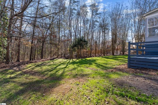 28 Lantern Lane, Greer, SC 29651
