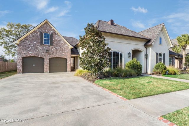 703 N Michot Road, Lafayette, LA 70508