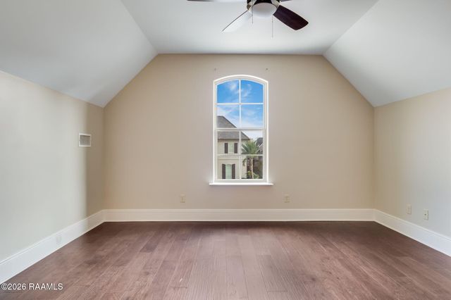 703 N Michot Road, Lafayette, LA 70508