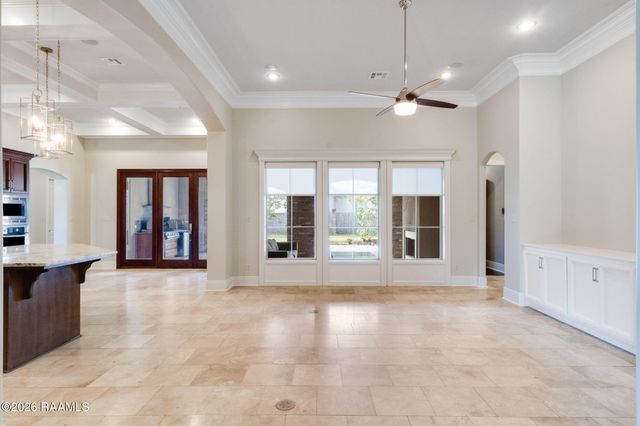 703 N Michot Road, Lafayette, LA 70508