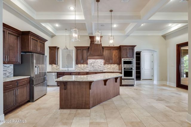 703 N Michot Road, Lafayette, LA 70508