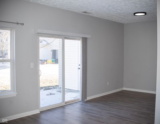 10304 Golden Drive, Noblesville, IN 46060