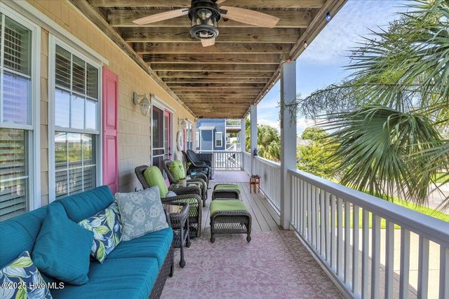 813 Cutter Court, Kure Beach, NC 28449