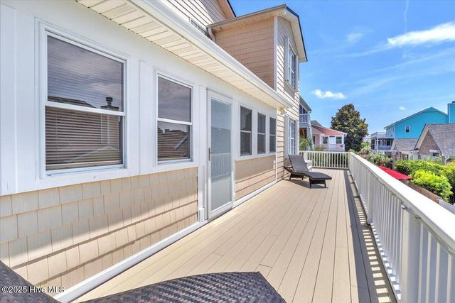 813 Cutter Court, Kure Beach, NC 28449