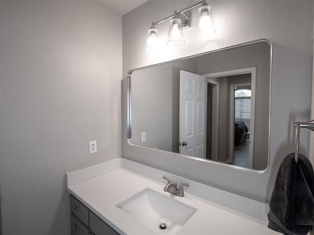 424 Blue Spruce Drive, Oklahoma City, OK 73130