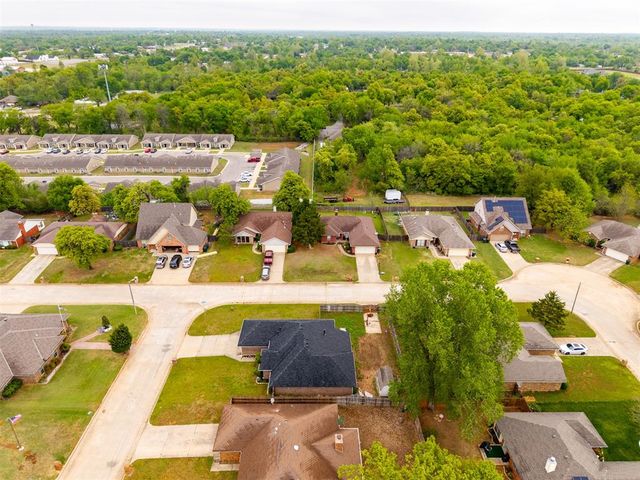 424 Blue Spruce Drive, Oklahoma City, OK 73130