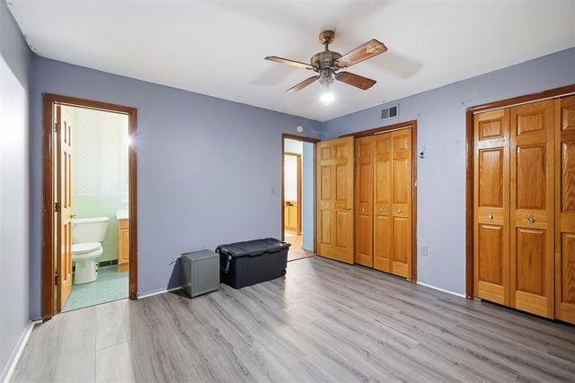 304 Country Club Terrace, Midwest City, OK 73110