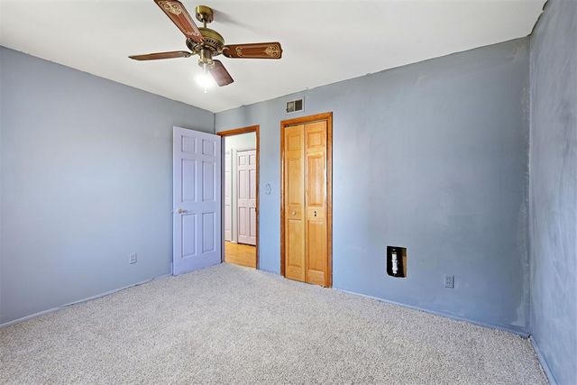 304 Country Club Terrace, Midwest City, OK 73110