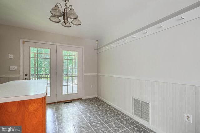 1002 MIDVALE AVE, Mount Airy, MD 21771