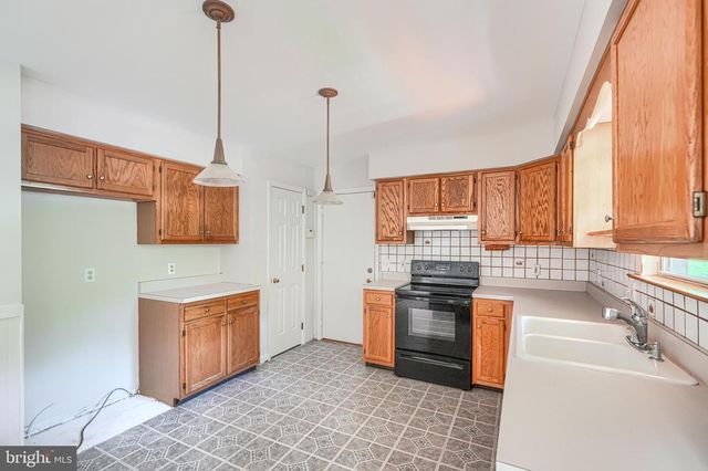 1002 MIDVALE AVE, Mount Airy, MD 21771