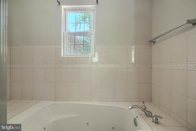 1002 MIDVALE AVE, Mount Airy, MD 21771