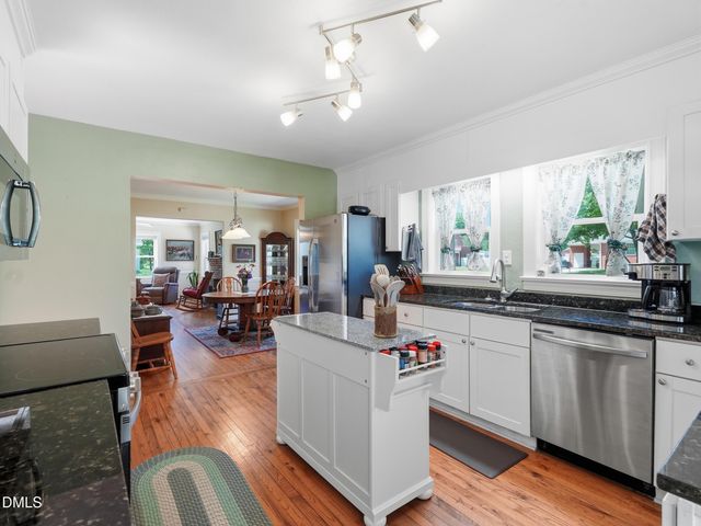 808 N Church Street, Zebulon, NC 27597