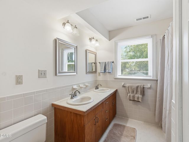 808 N Church Street, Zebulon, NC 27597