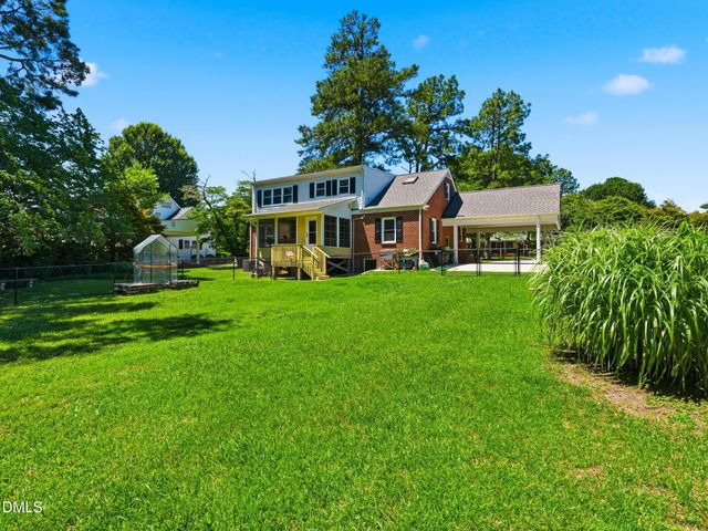 808 N Church Street, Zebulon, NC 27597