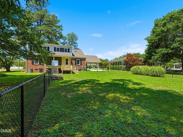 808 N Church Street, Zebulon, NC 27597