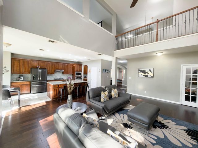 10012 Royal New Kent DR, Austin, TX 78717