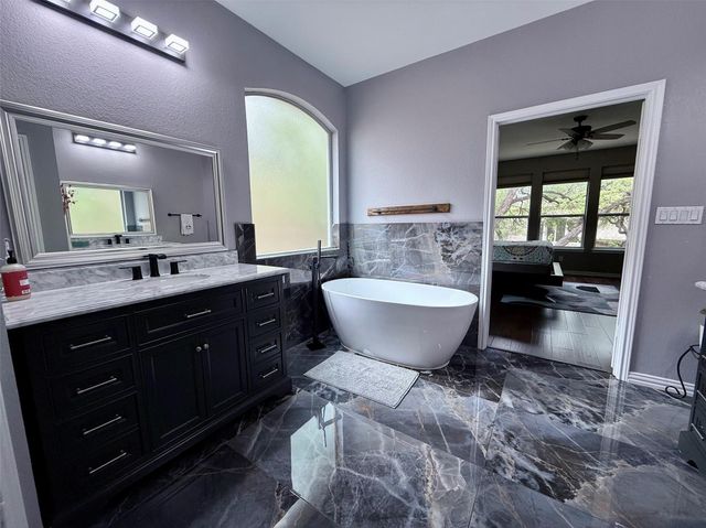 10012 Royal New Kent DR, Austin, TX 78717