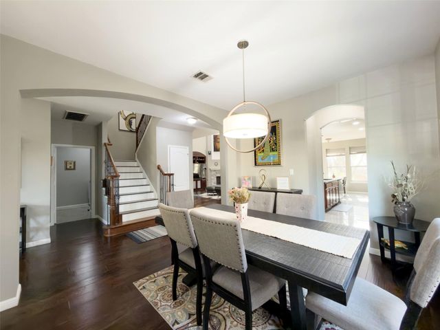 10012 Royal New Kent DR, Austin, TX 78717