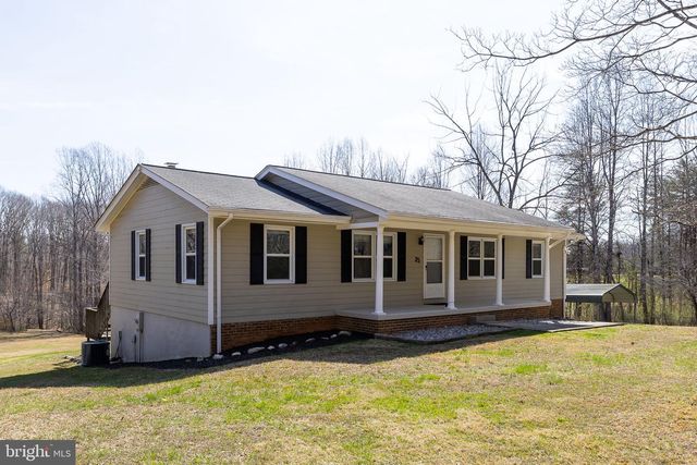 25 OLD FARM RD, Fredericksburg, VA 22406