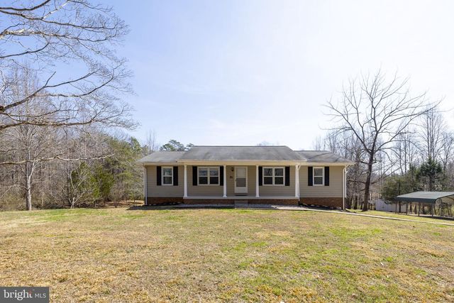 25 OLD FARM RD, Fredericksburg, VA 22406