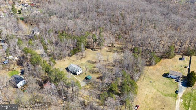 25 OLD FARM RD, Fredericksburg, VA 22406