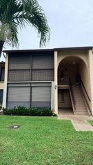 813 Sky Pine Way F2, Greenacres, FL 33415