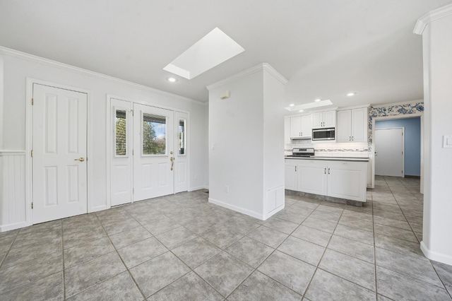 100 Dakota Dr, Valley Springs, CA 95252