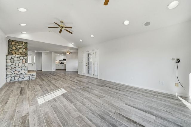 100 Dakota Dr, Valley Springs, CA 95252