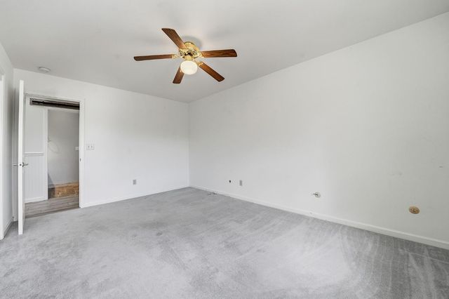 100 Dakota Dr, Valley Springs, CA 95252