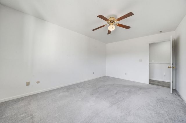 100 Dakota Dr, Valley Springs, CA 95252