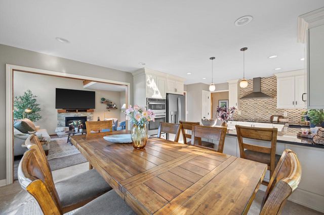 6510 Lincrest DRIVE, Mount Pleasant, WI 53406