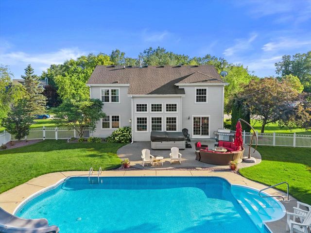 6510 Lincrest DRIVE, Mount Pleasant, WI 53406