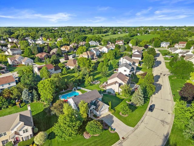 6510 Lincrest DRIVE, Mount Pleasant, WI 53406